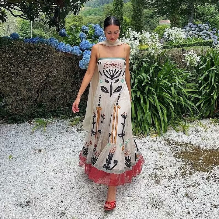 Maxi dress for women with floral print and ruffled hem Lune London