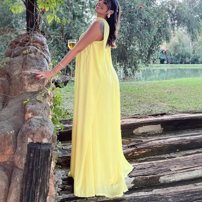 Maxi dress for women with an innovative halter neck and a flowing fit Lune London