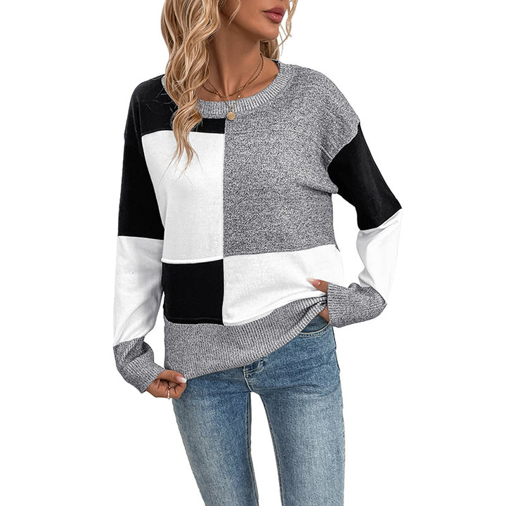 Trendy women's sweater with geometric color block design Lune London