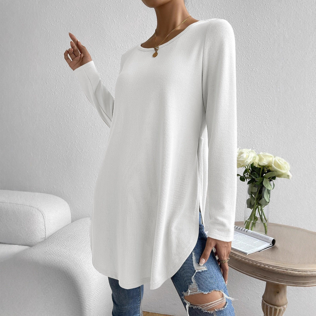 Women’s long sleeve top with modern cut and soft material Lune London