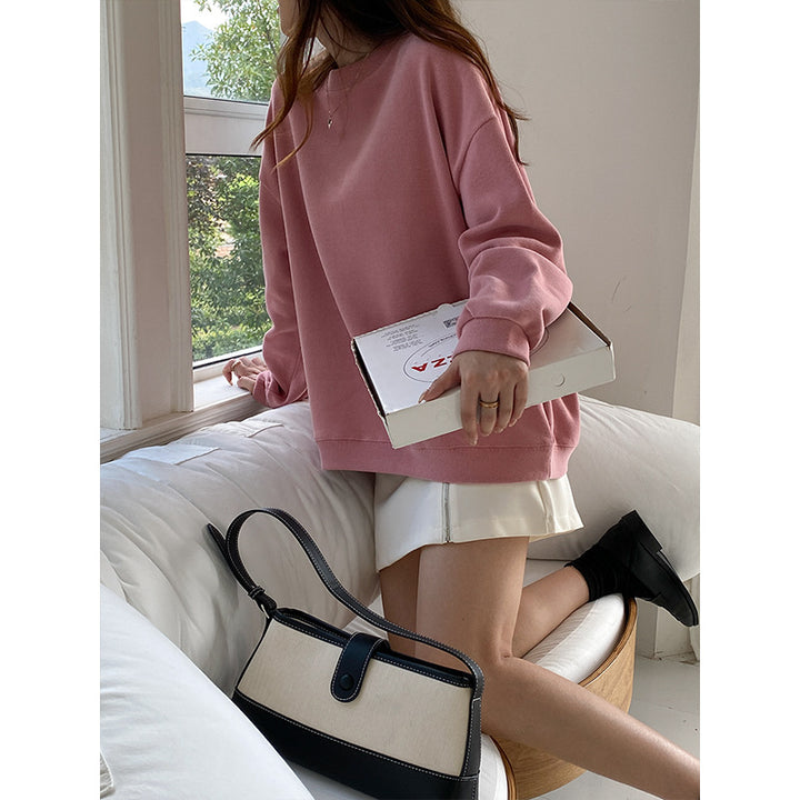Ladies oversized sweatshirt with raglan sleeves Chic & Stil