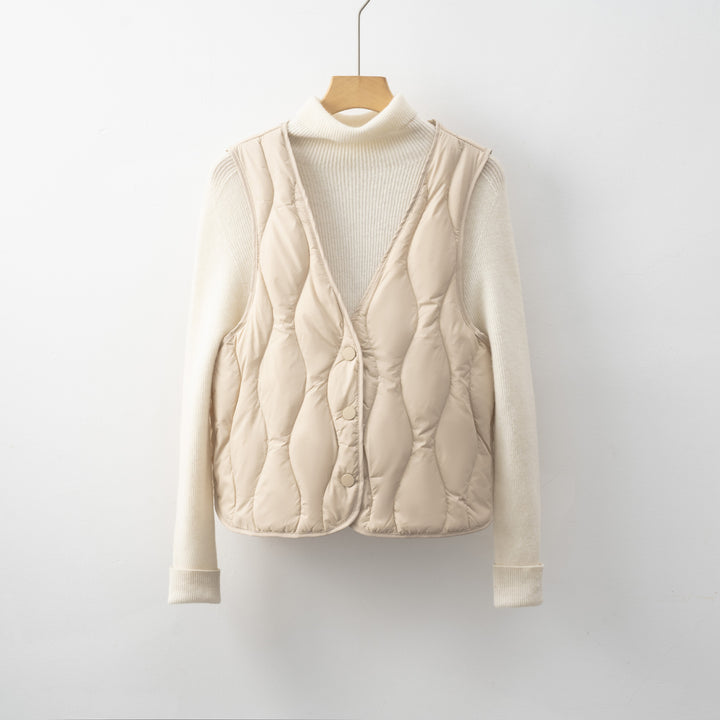Quilted jacket for women with practical pockets and modern cut Lune London