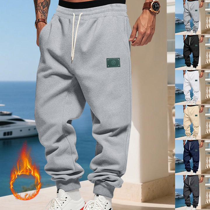 Comfortable jogging pants for men with elastic waistband and practical pockets Lune London