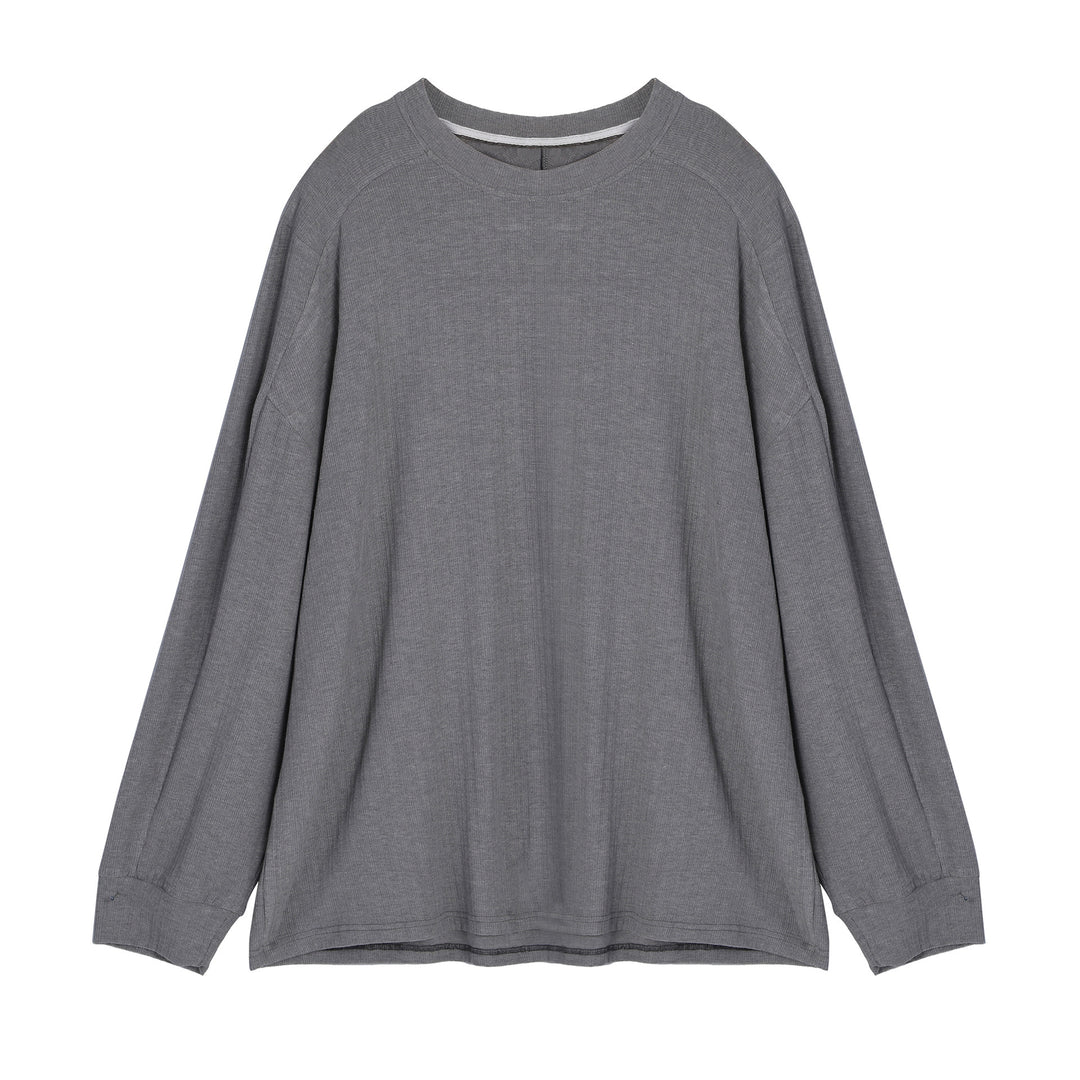 Casual long-sleeve t-shirt for women with an innovative cut and fine texture Lune London