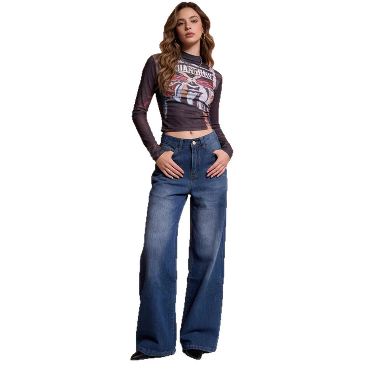 Women Loose Fit High-Waist Jeans with Refined Waist Design Lune London