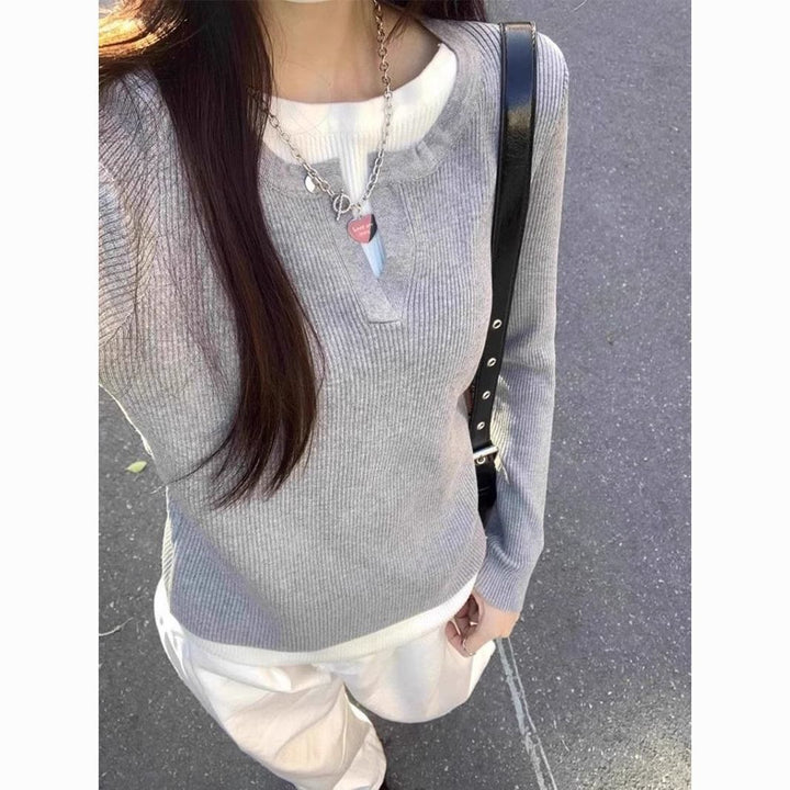 Pull léger en maille fine pour femmes avec col en V et structure côtelée Chic & Stil
