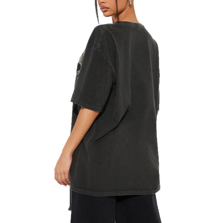 Oversized t-shirt for women with creative graphic design Lune London