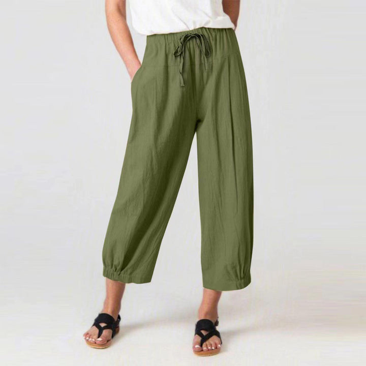 Light casual pants for women with adjustable waist Lune London