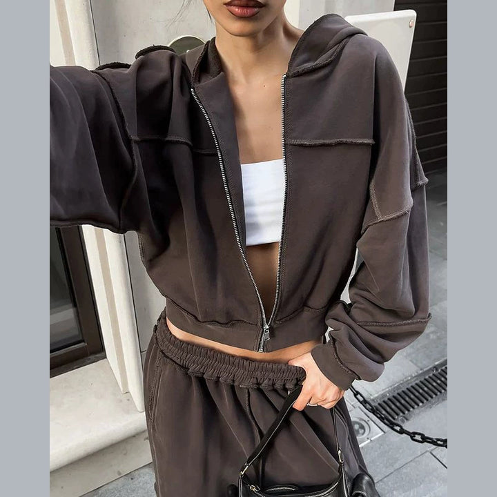 Women Relaxed-Fit Hoodie and Jogging Pants Set Chic & Style