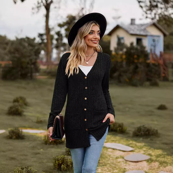 Knit jacket for women with long sleeves and practical pockets Lune London