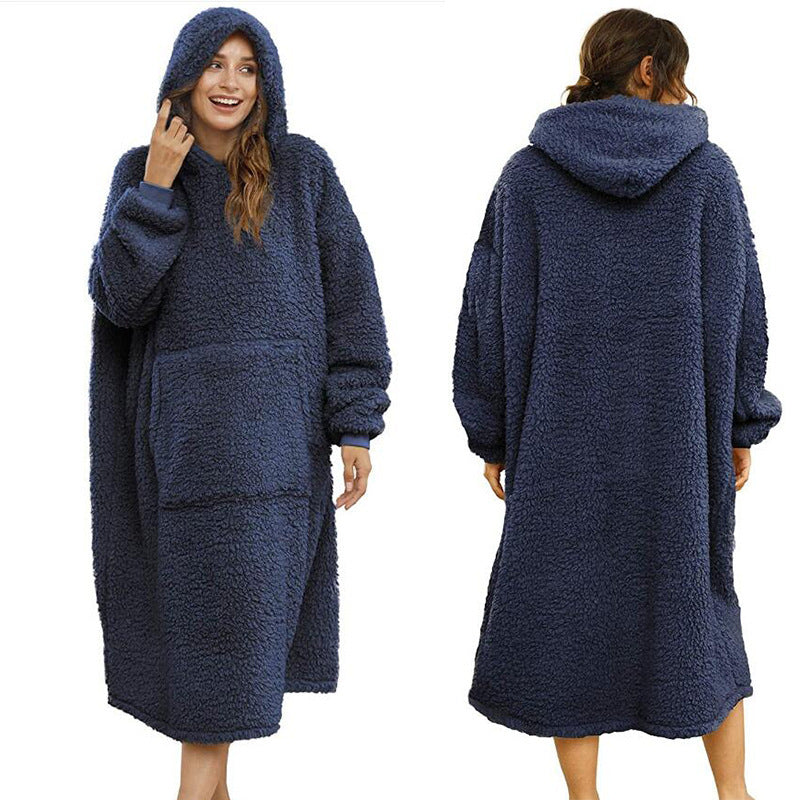 Men's cozy fleece bathrobe with hood and pockets Lune London