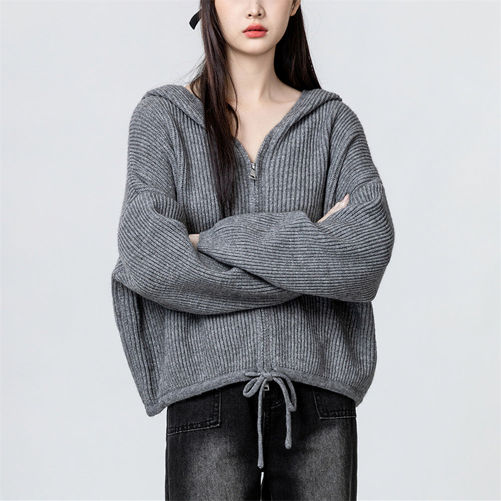 Veste à capuche élégante pour femmes avec poches latérales Chic & Stil