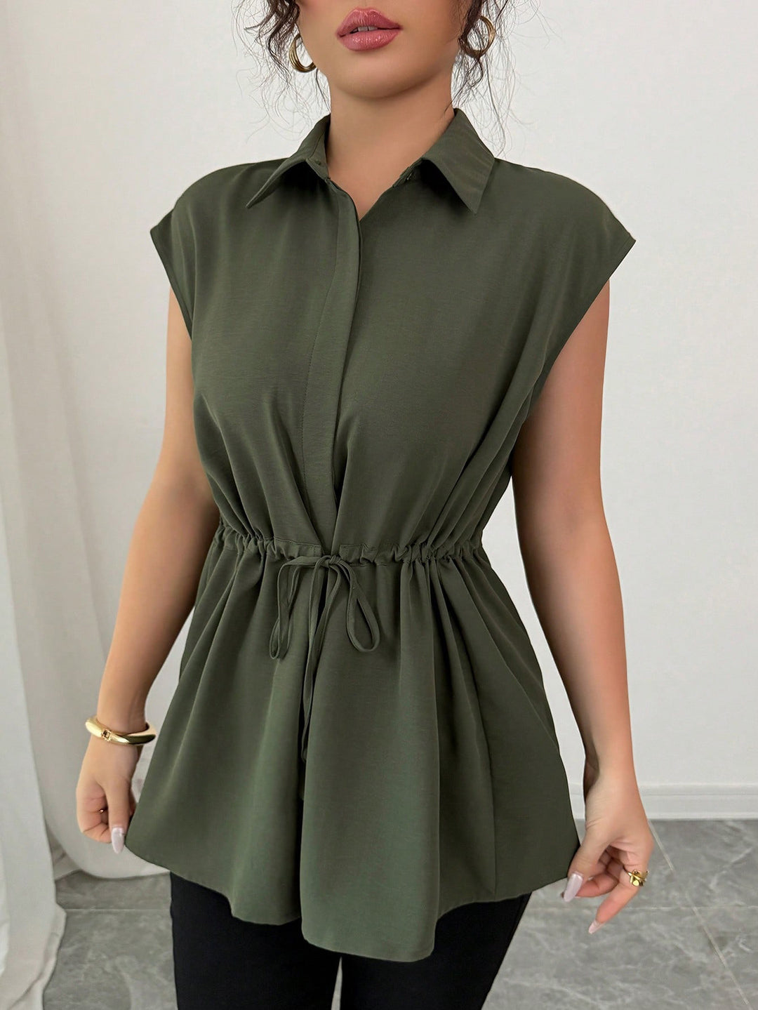Women casual blouse with tailored cut Lune London