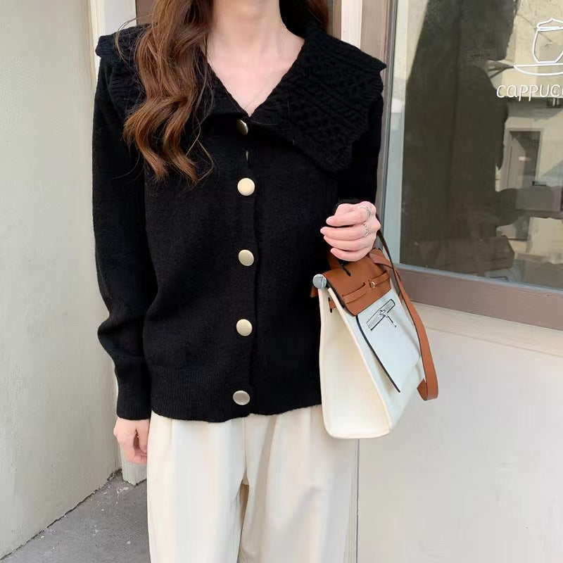 Knit jacket for women with wide collar and decorative buttons Lune London