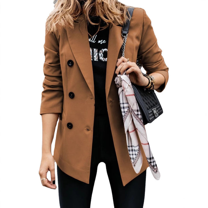Trendy double-breasted blazer for women with a sleek silhouette and practical pockets Lune London