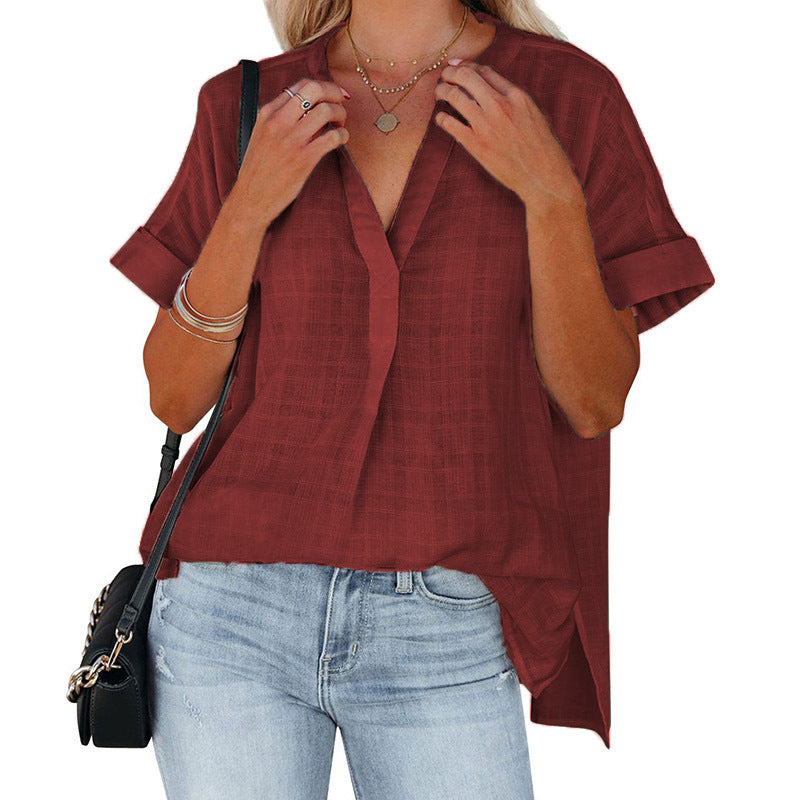 Simple short-sleeved shirts for women with a loose fit and turned-down collar Lune London