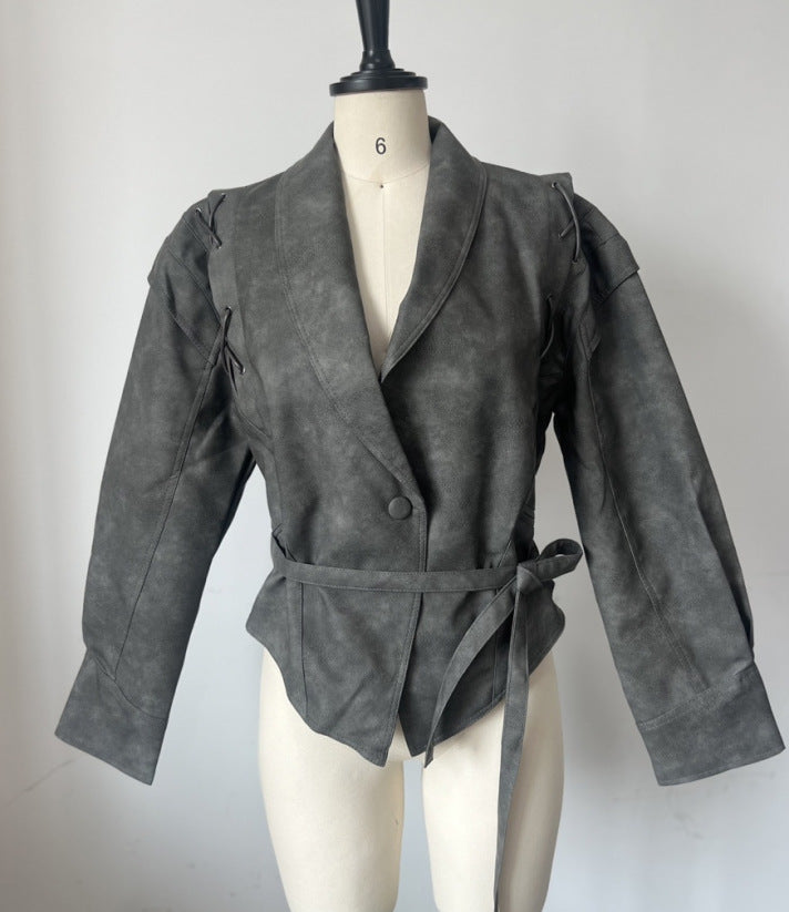 Trendy denim jacket for ladies Lune London