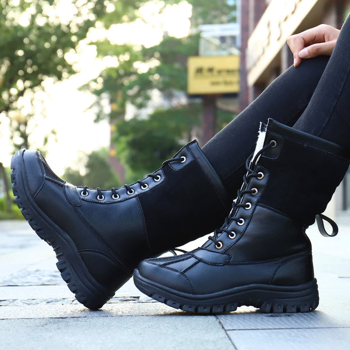 Winter boots for women lined with non-slip sole and insulating lining Lune London