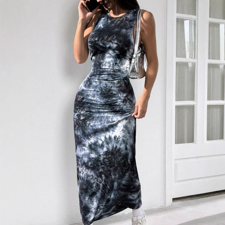 Maxi dress for women with refined batik pattern and fitted cut Lune London