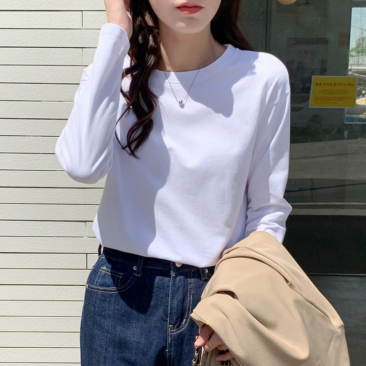 Ladies long-sleeve shirt with classic round neckline Chic & Stil