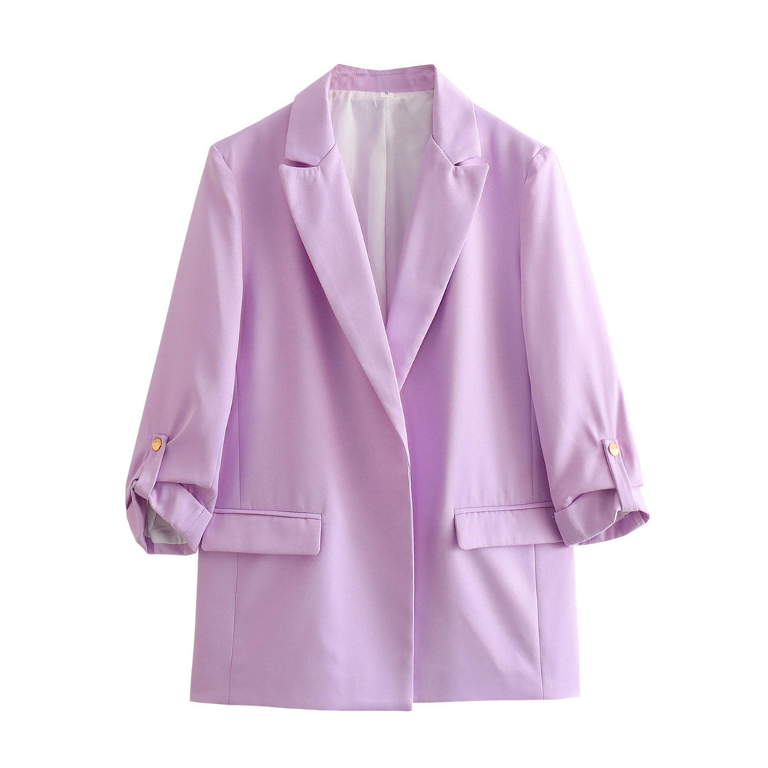 Elegant blazer jacket for women with structured sleeves and discreet golden accents Lune London