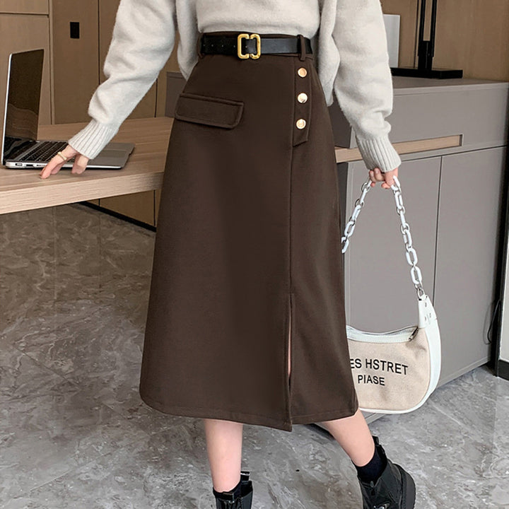 Women's Fashion Pencil Skirt with Button Details and Side Slit Chic & Stil