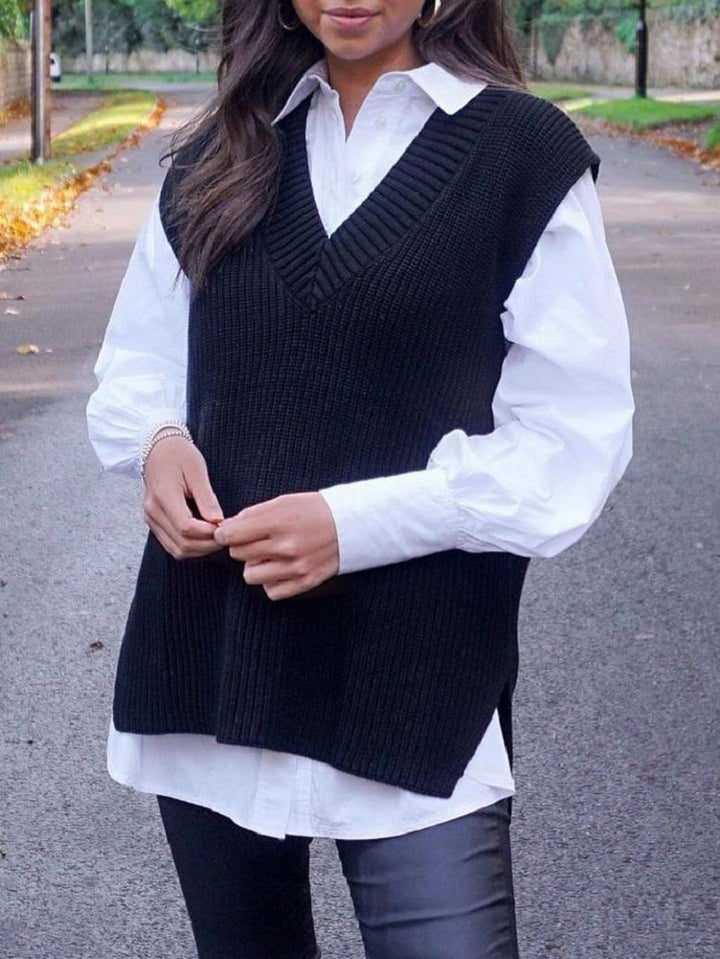 Modern oversized knit cardigan for women with chic V-neck.