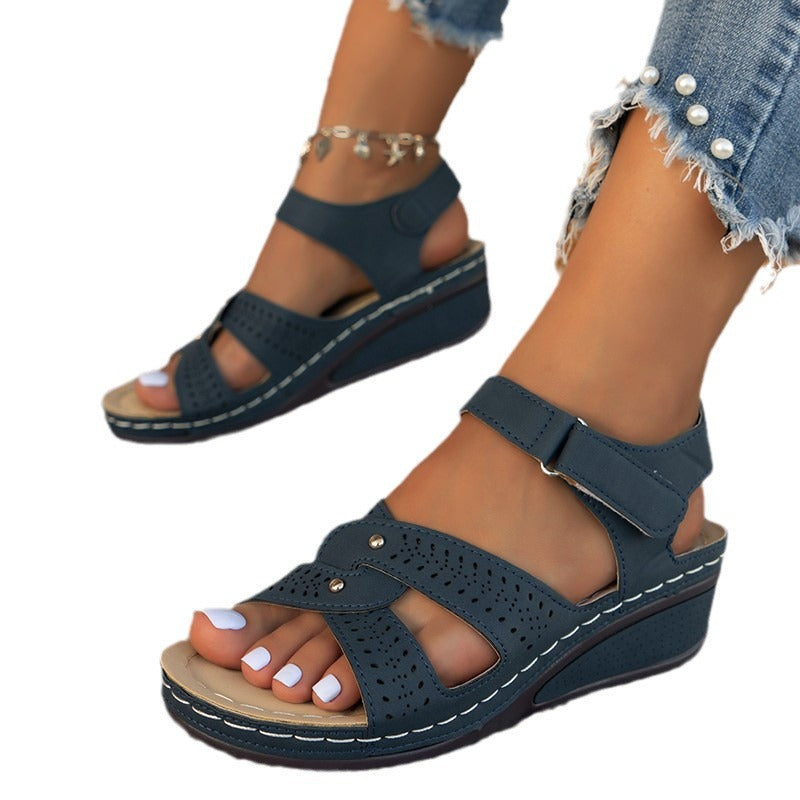 Wedge heel sandals for women with a refined strap design Lune London