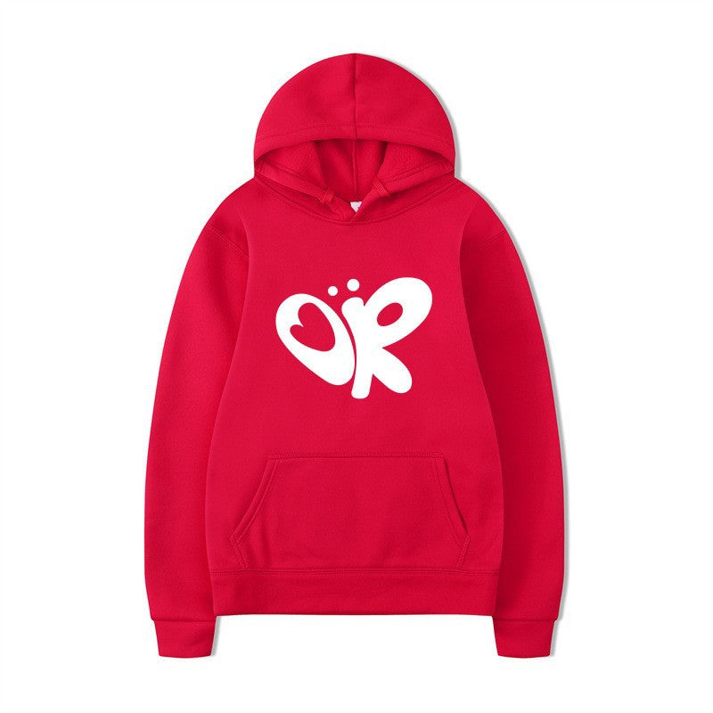 Women’s hoodie with large print and practical kangaroo pocket Chic & Stil