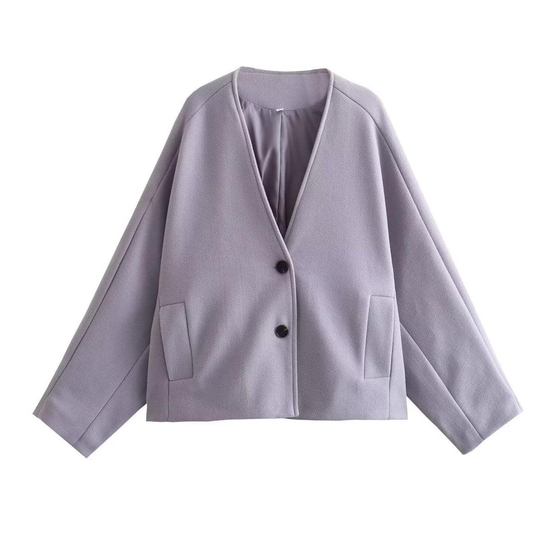 Elegant short jacket for women with a chic lapel and practical pockets Lune London