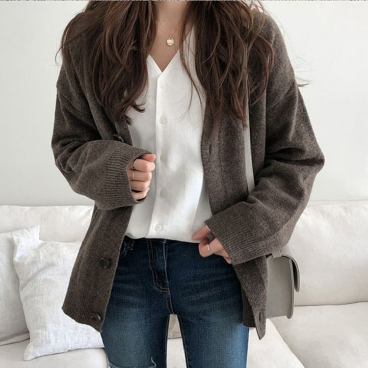 Knitted jacket for women with soft material and dropped shoulders Lune London