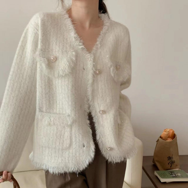 Cardigan pour femmes avec perles décoratives et détails frangés Chic & Stil