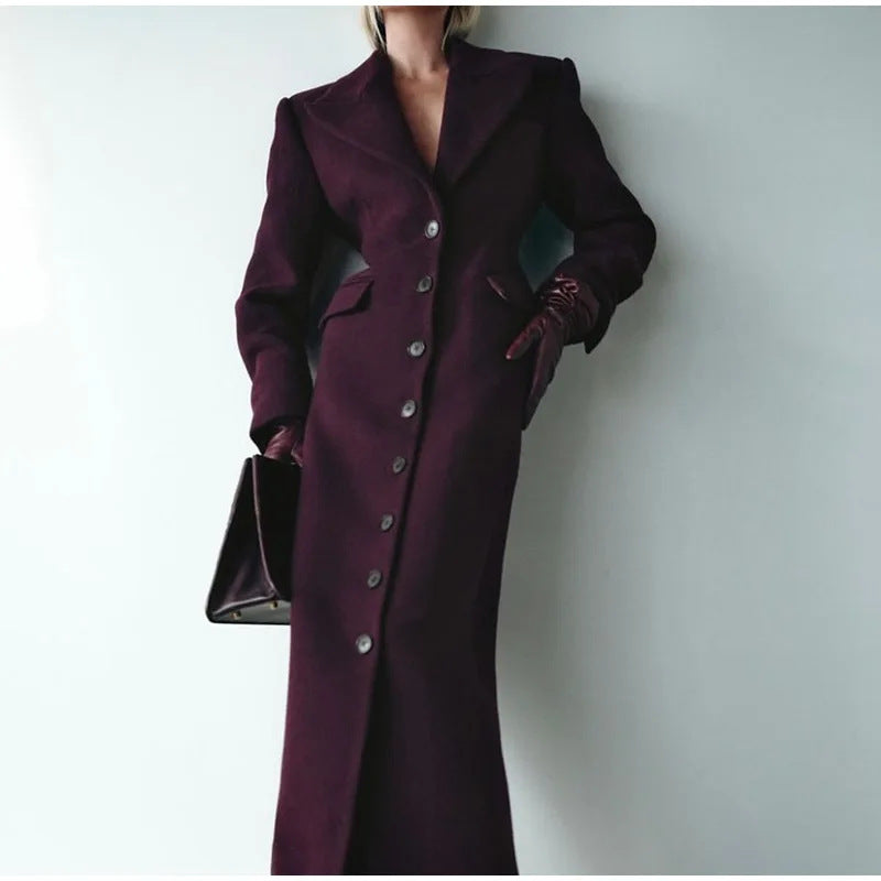Ladies Elegant Wool Coat with Tailored Cut and Long Sleeves Lune London