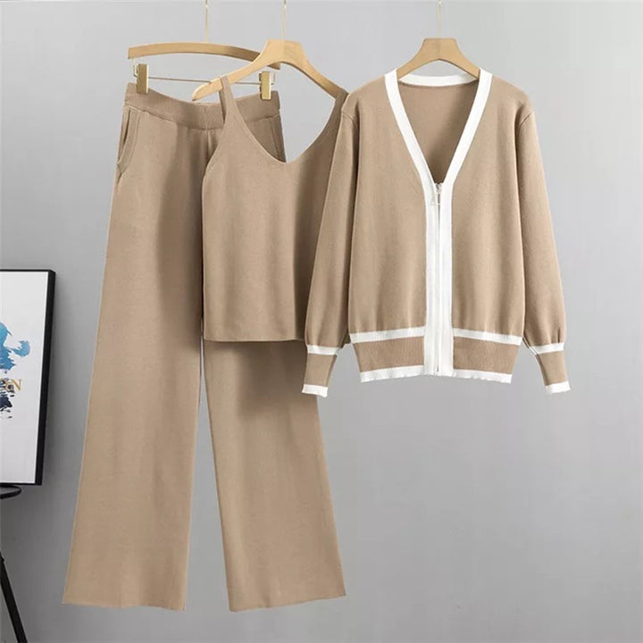 Casual knit loungewear set for women with high-quality zip cardigan and wide-leg pants Lune London