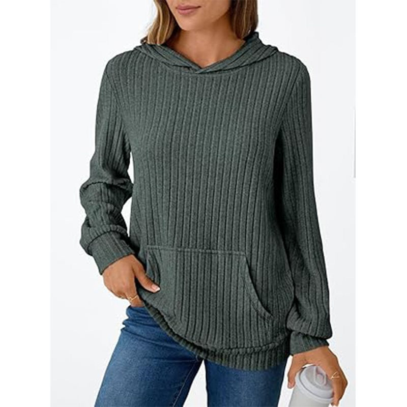 Ladies cozy hoodie with ribbed design and practical kangaroo pocket Lune London