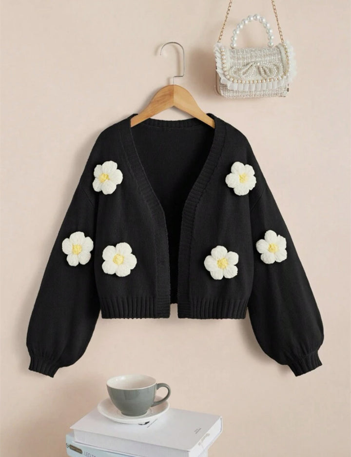 Short jacket for women with playful flower appliqués Lune London