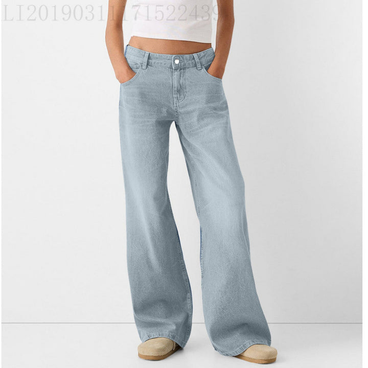 Loose-fitting high-waisted denim pants for women with classic pockets Lune London
