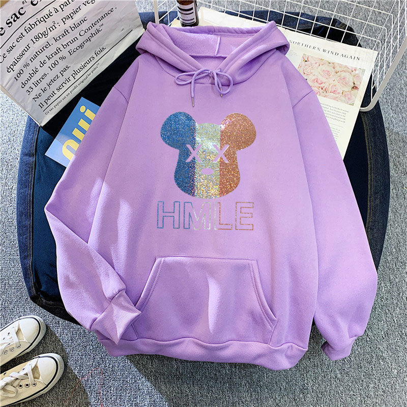 Women's hoodie with artistic bear motif Chic & Stil