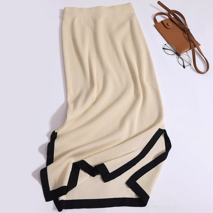 Women's knit loungewear set with decorative contrast hem Lune London