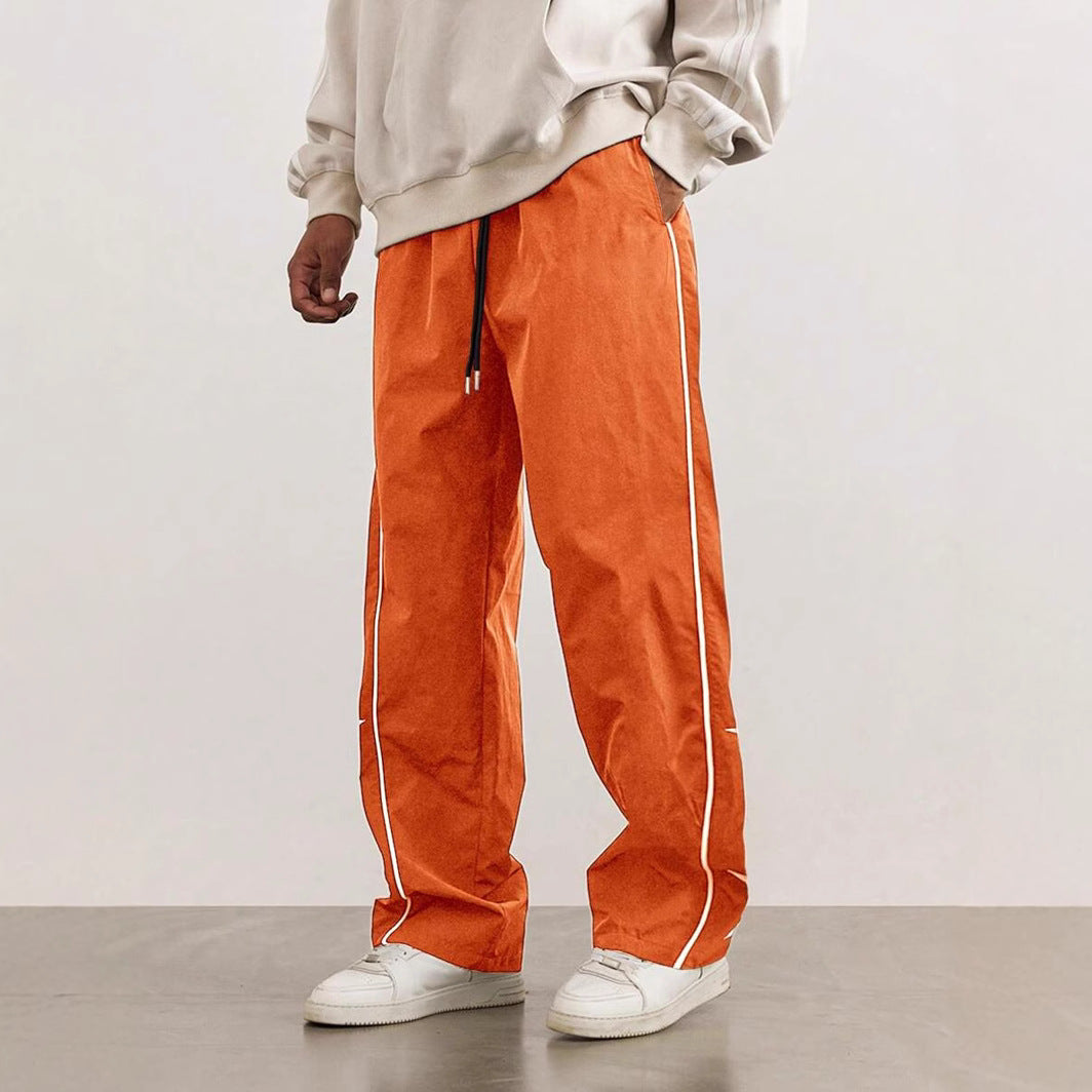 Leisure pants for men with contrasting side stripes Lune London