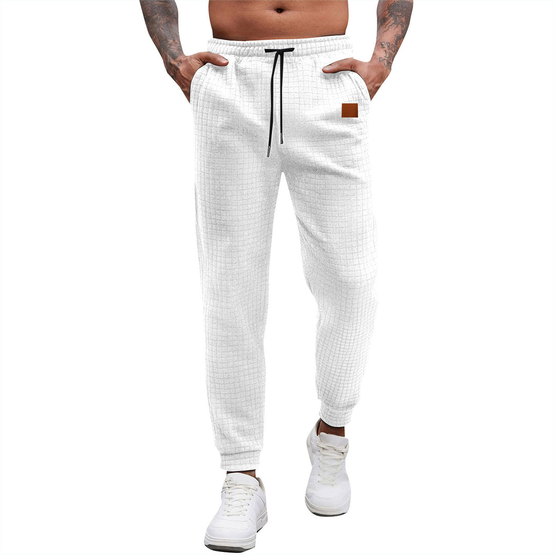 Casual men's jogging pants with elastic waistband and practical pockets Lune London