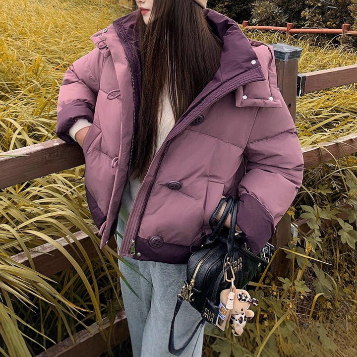 Veste de transition tendance pour femmes avec col montant moderne et poches pratiques Chic & Stil