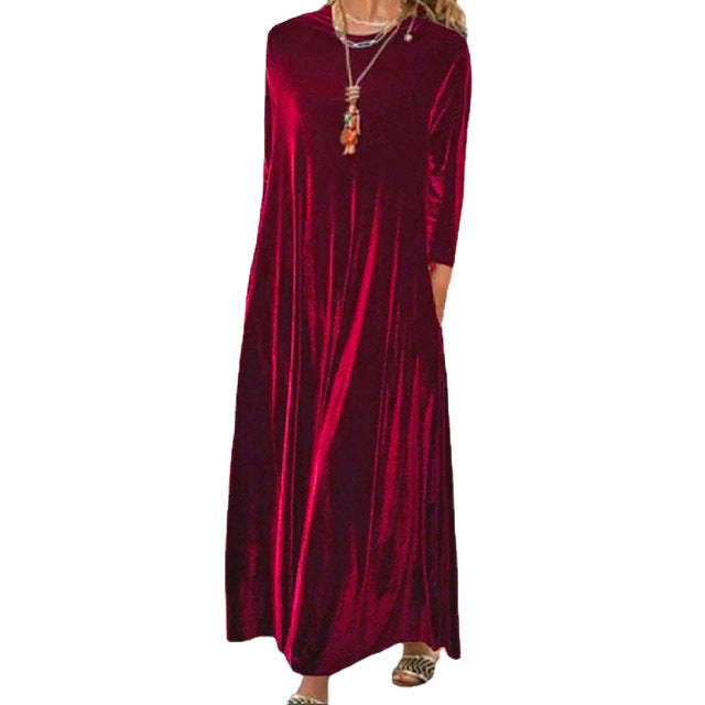 Women's maxi dress with elegant cut and pockets Lune London