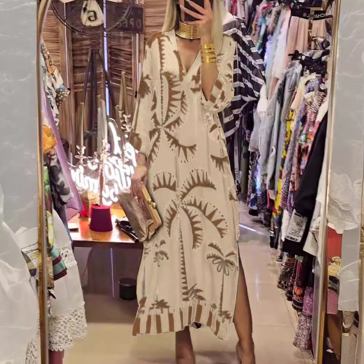Maxi dress for women with a loose fit and trendy palm tree pattern Lune London