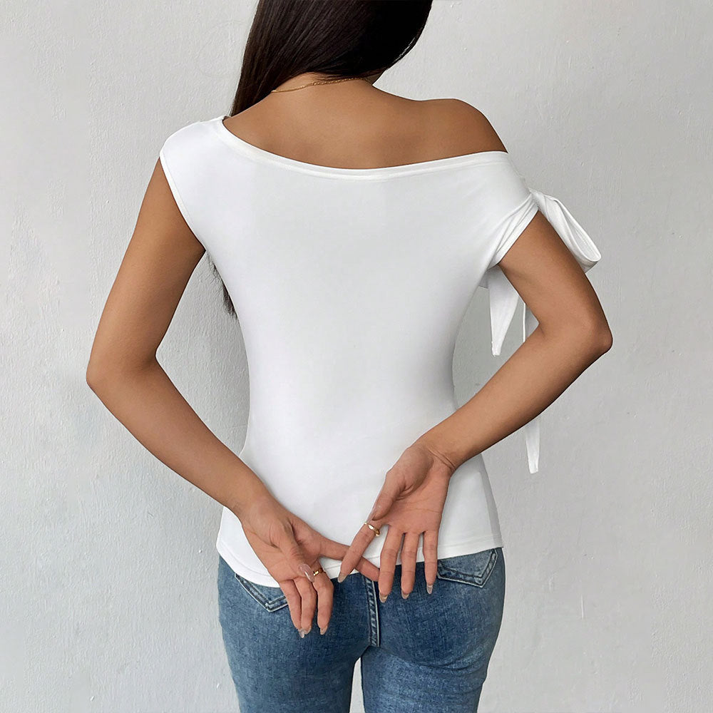 Women asymmetric top with pretty tie ribbons Chic & Stil