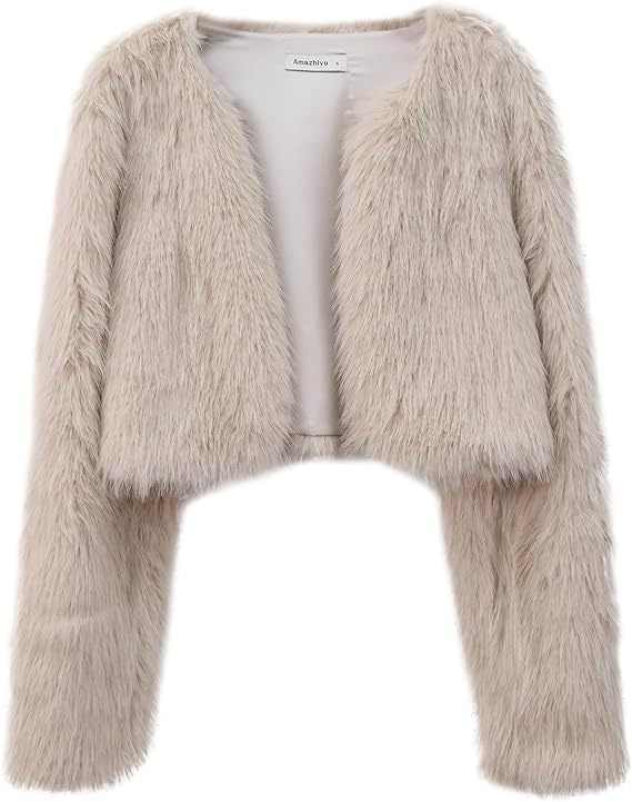 Ladies short glamorous faux fur jacket with wide sleeves Lune London