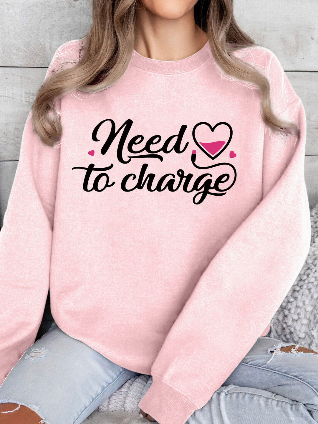 Sweatshirt femme avec citation inspirante de cœur et coupe décontractée Chic & Stil
