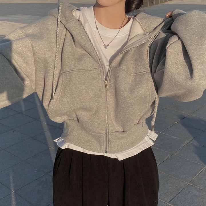 Oversized hoodie for women with practical pockets Lune London