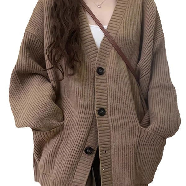 Ladies Large knitted cardigan with deep V-neck and practical pockets Lune London