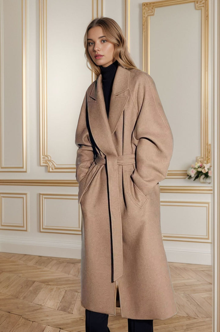 Elegant coat for women with wide collar and belt at the waist Lune London